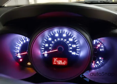 2013 Kia Soul z USA, uszkodzony, nr VIN KNDJT2A56D7524333